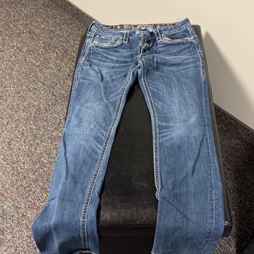 Buckle Women's Classic Blue Straight Leg Jeans